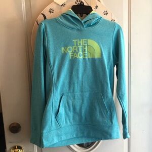 women’s the north face hoodie